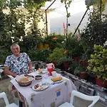 Rondo * Gjirokastër