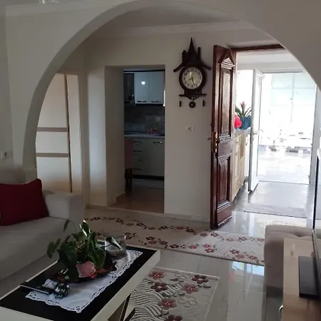 Rondo Prázdninový dům Gjirokastër