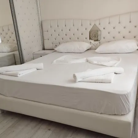 Rondo * Gjirokastër