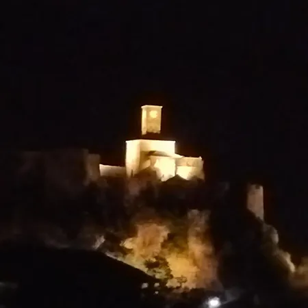 Rondo Dom wakacyjny Gjirokastra